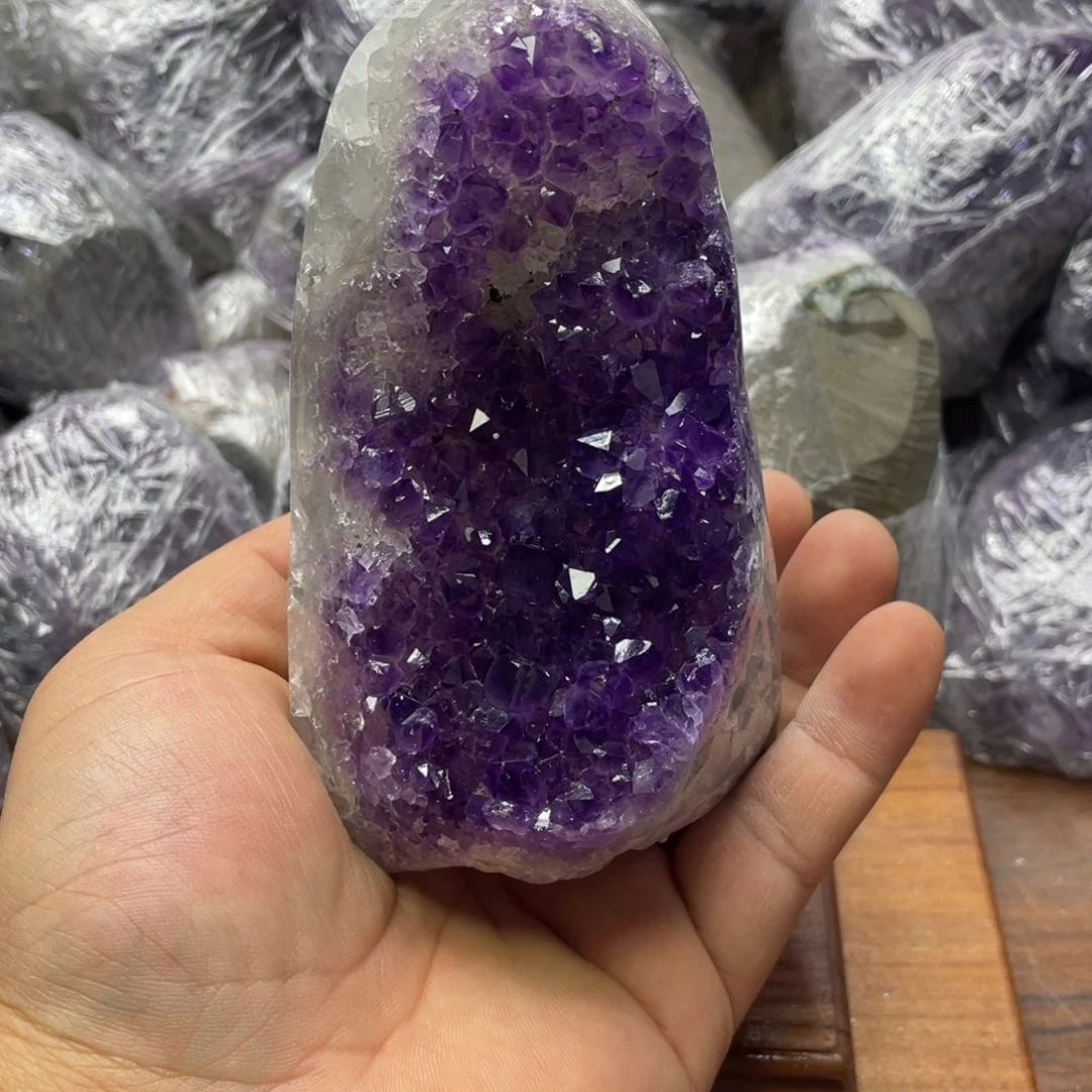 水晶大型摆件（非配饰）未镶嵌