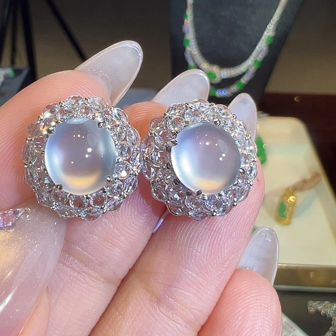 翡翠18K金镶嵌耳钉翡翠