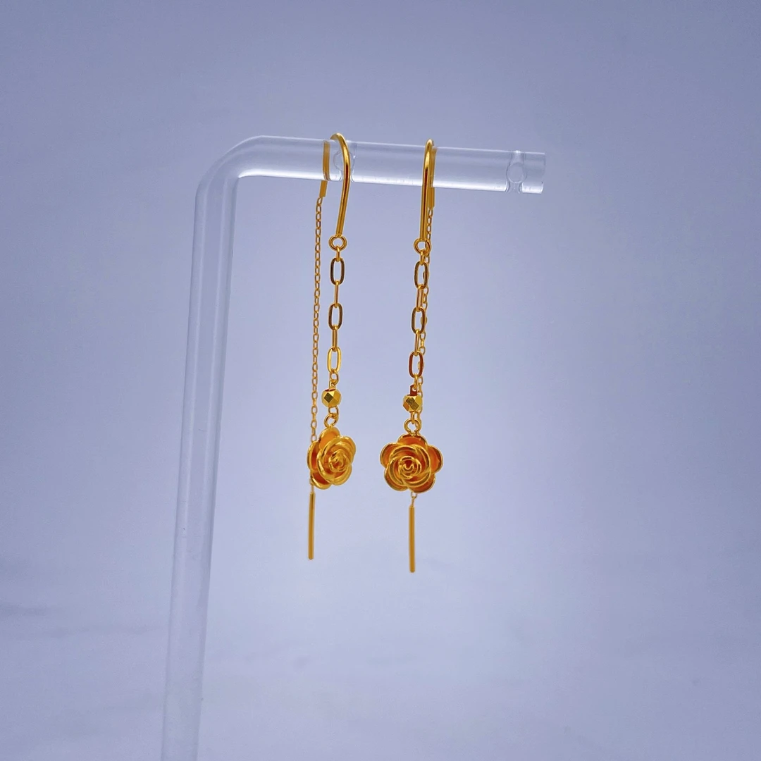 足金999黄金U型玫瑰花耳线 3.55 2409012212