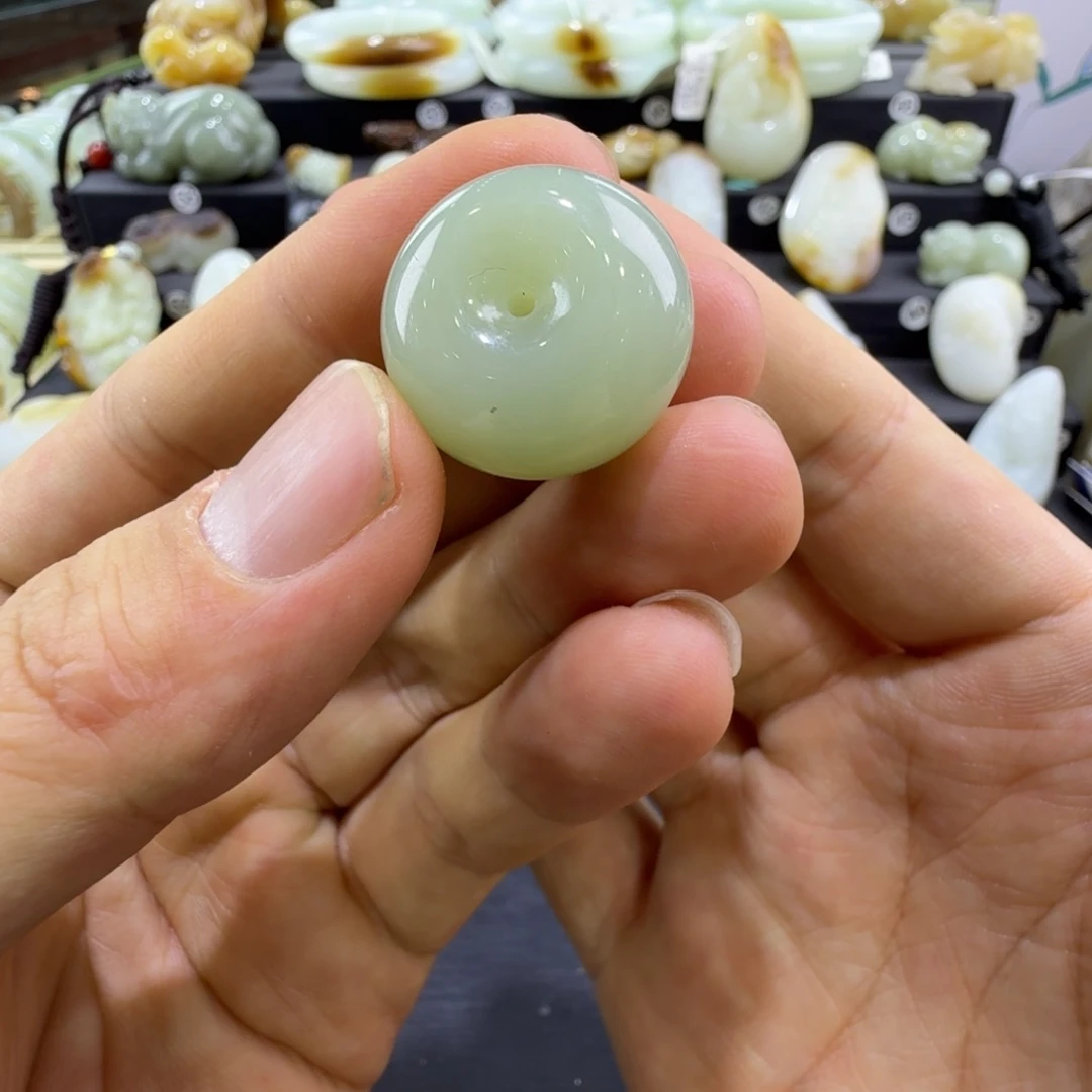 和田玉未镶嵌吊坠(赠链)新疆和田玉平安扣