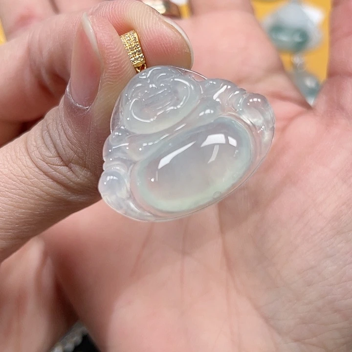 翡翠挂件18K金镶嵌佛公