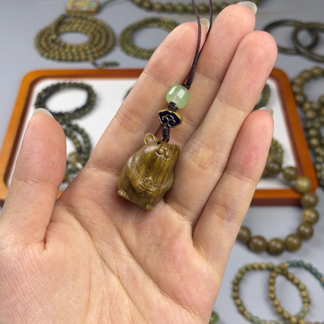 无事牌维腊木（绿檀）绿檀小老鼠