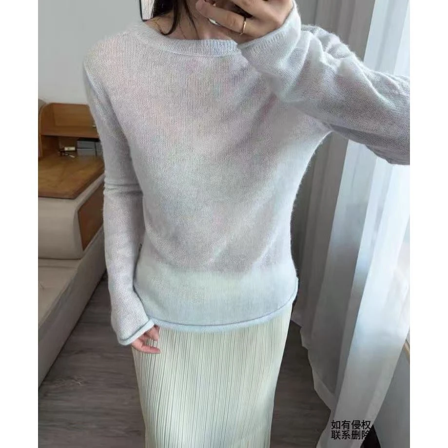 『朱小姐』前后两穿V领宽松舒适保暖毛衫 G364