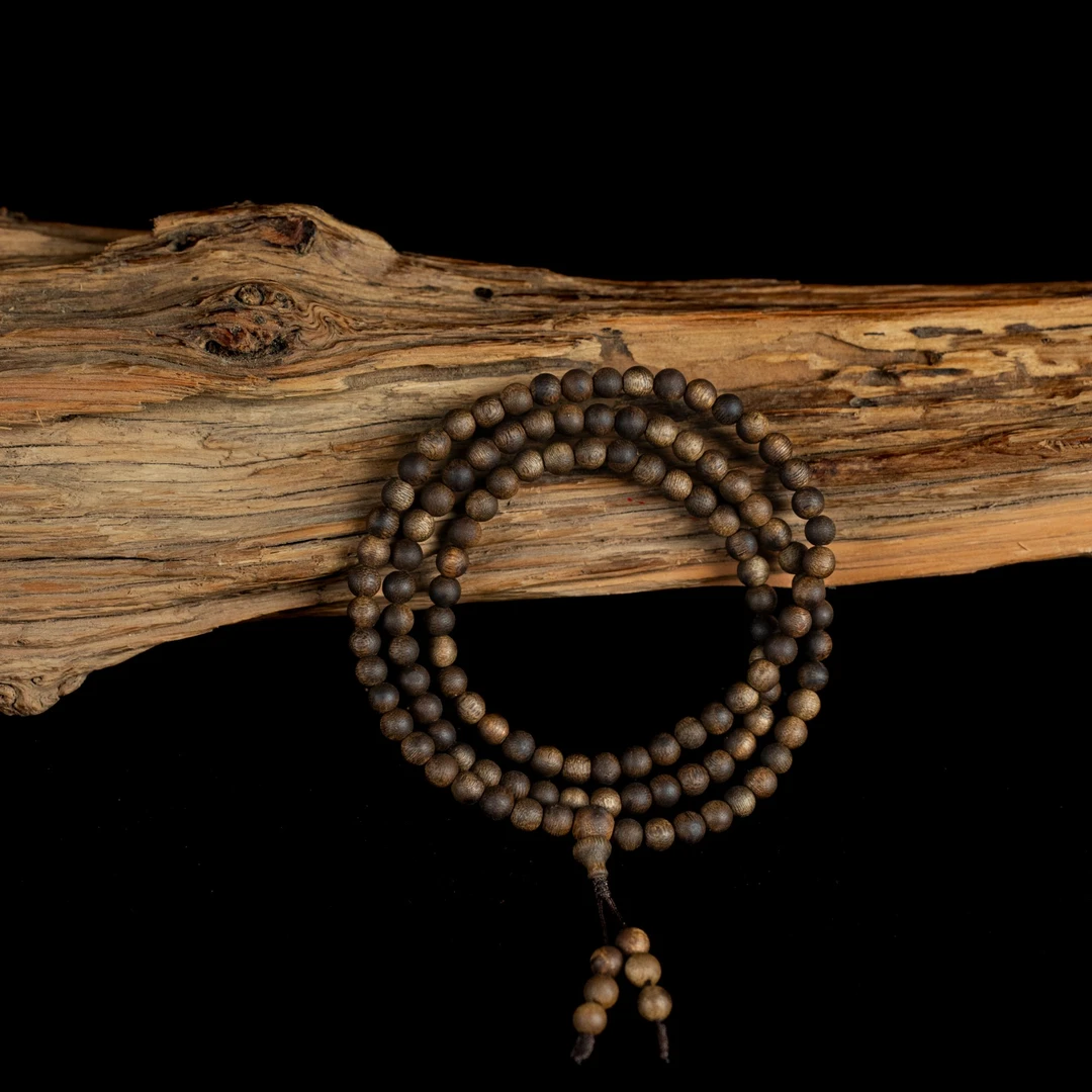 沉香【中国工艺】筦香系心髓料0.8*108颗沉香手串