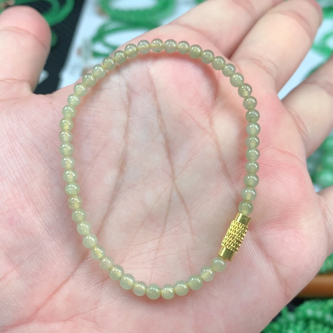 翡翠手链未镶嵌翡翠