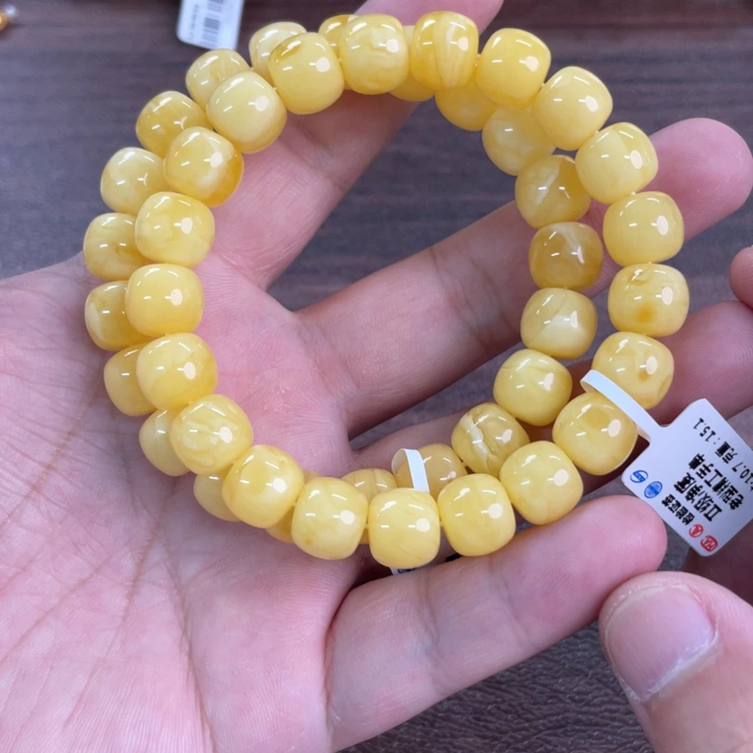 未镶嵌琥珀裸石009多样性发其一