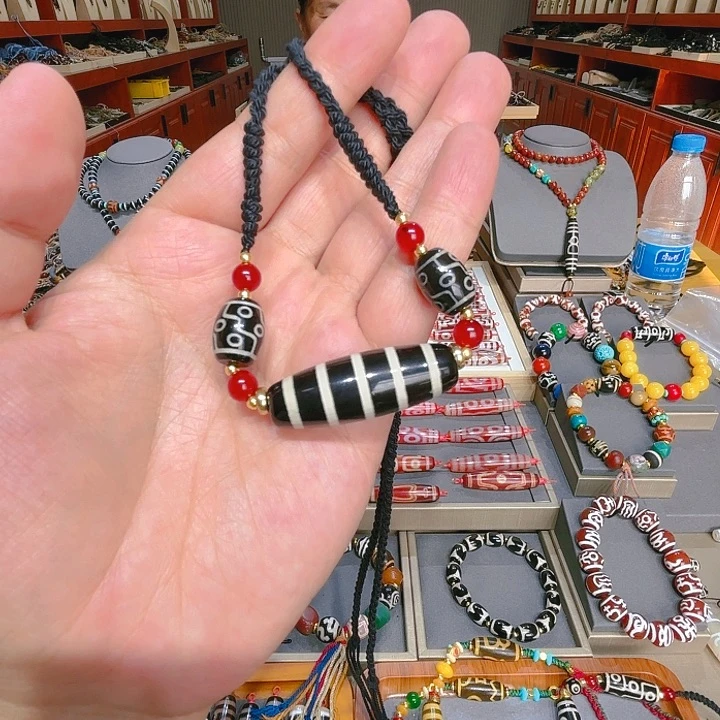 未镶嵌玛瑙/玉髓珠宝奇石