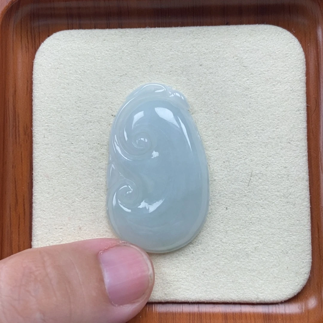颈饰未镶嵌翡翠如意吊坠