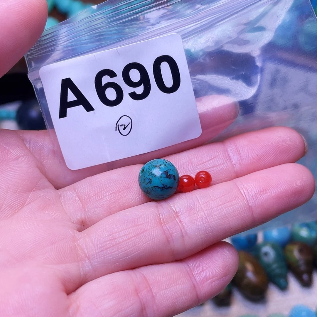 南红玛瑙未镶嵌珠宝半成品