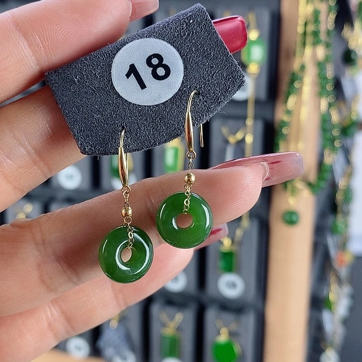 和田玉耳饰18K金镶嵌