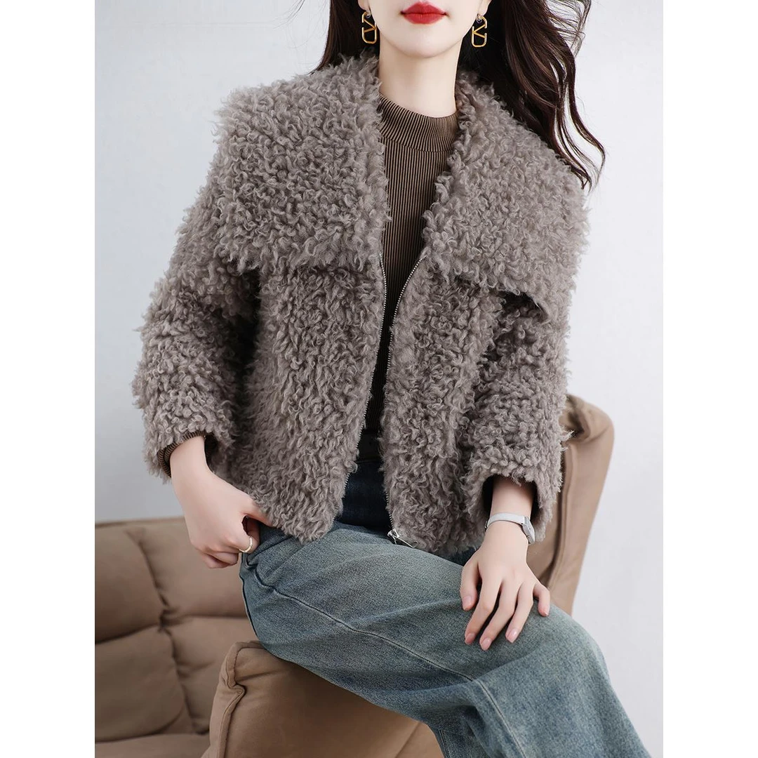 高端海宁颗粒绒皮草外套女装短款拉链保暖时尚加厚羊羔毛秋冬新款