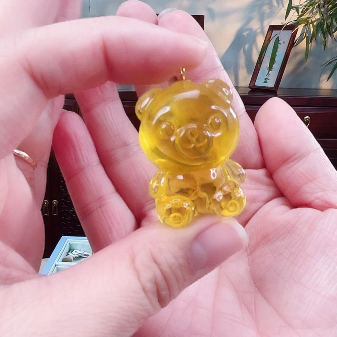 琥珀颈饰18K金镶嵌琥珀吊坠18k