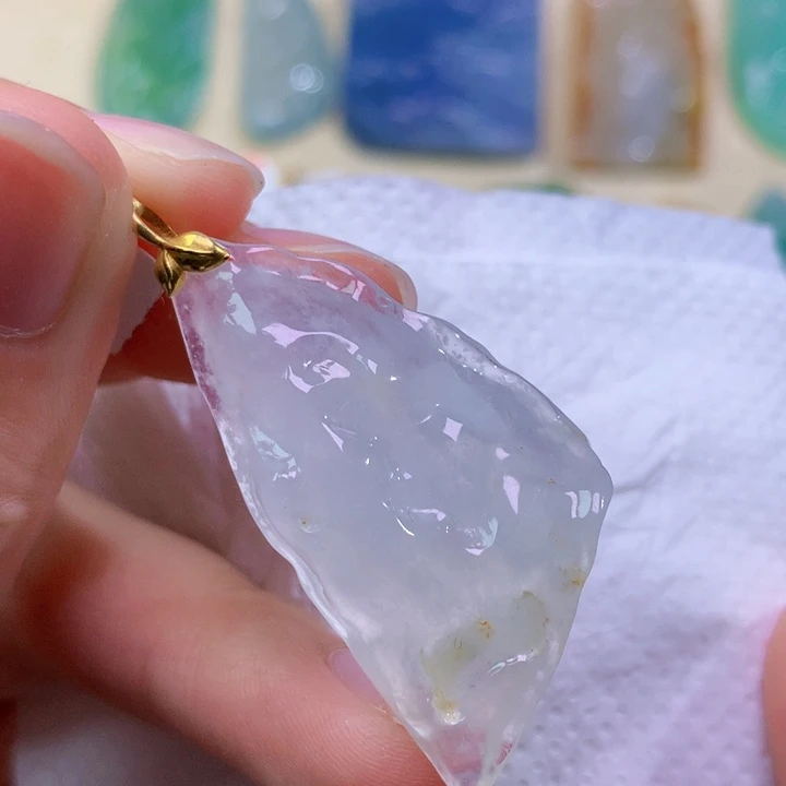 翡翠未镶嵌吊坠(不含链) 9036