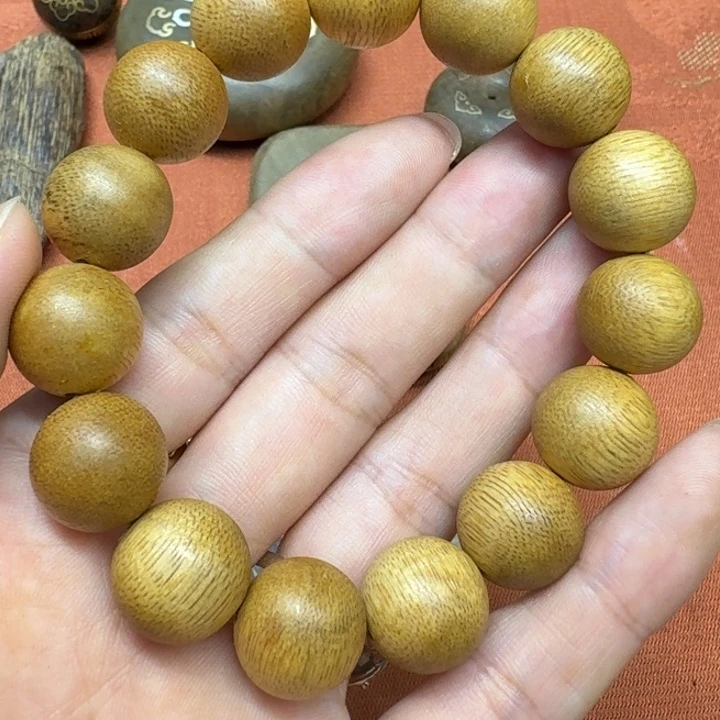 大叶紫檀（黑酸枝木类）