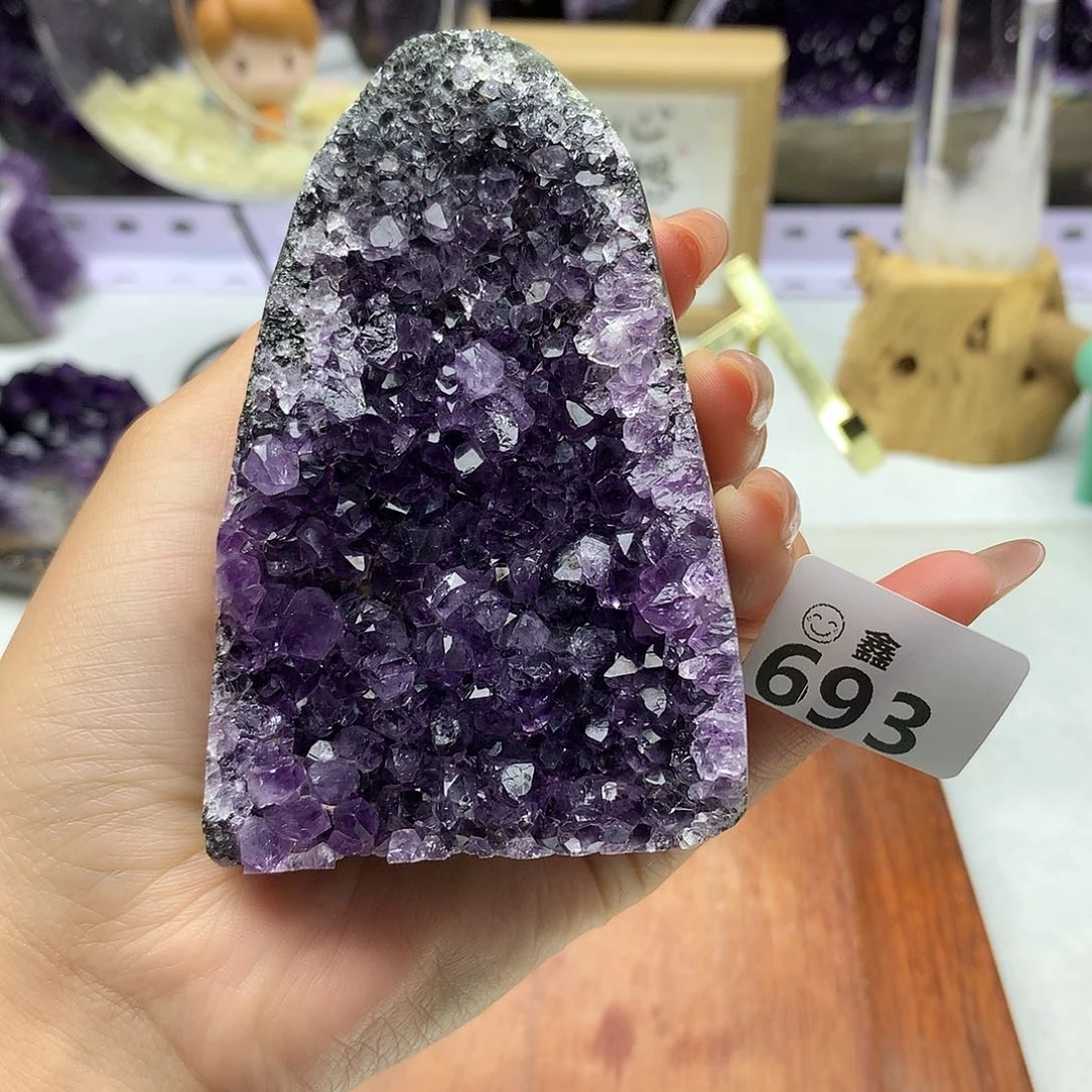 未镶嵌大型摆件（非配饰）水晶