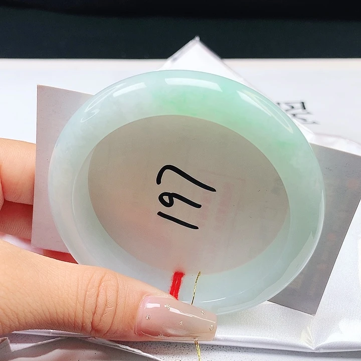 翡翠手镯未镶嵌57+正圈