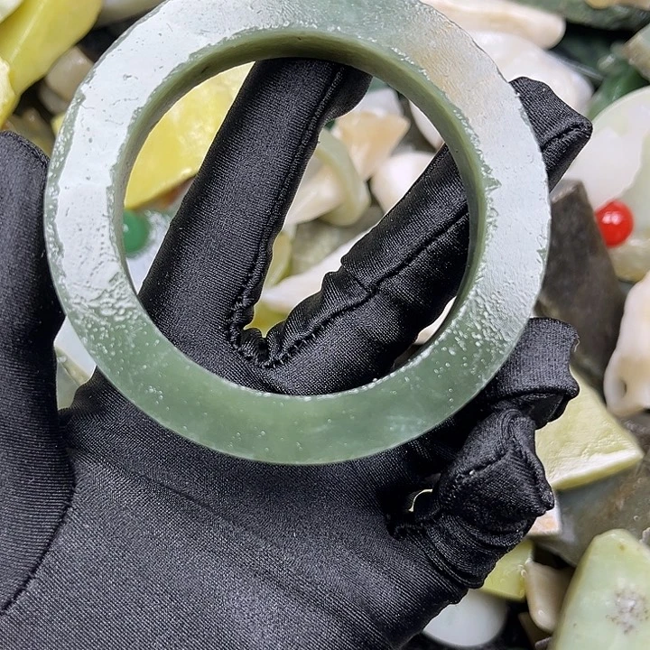 未镶嵌和田玉珠宝奇石60