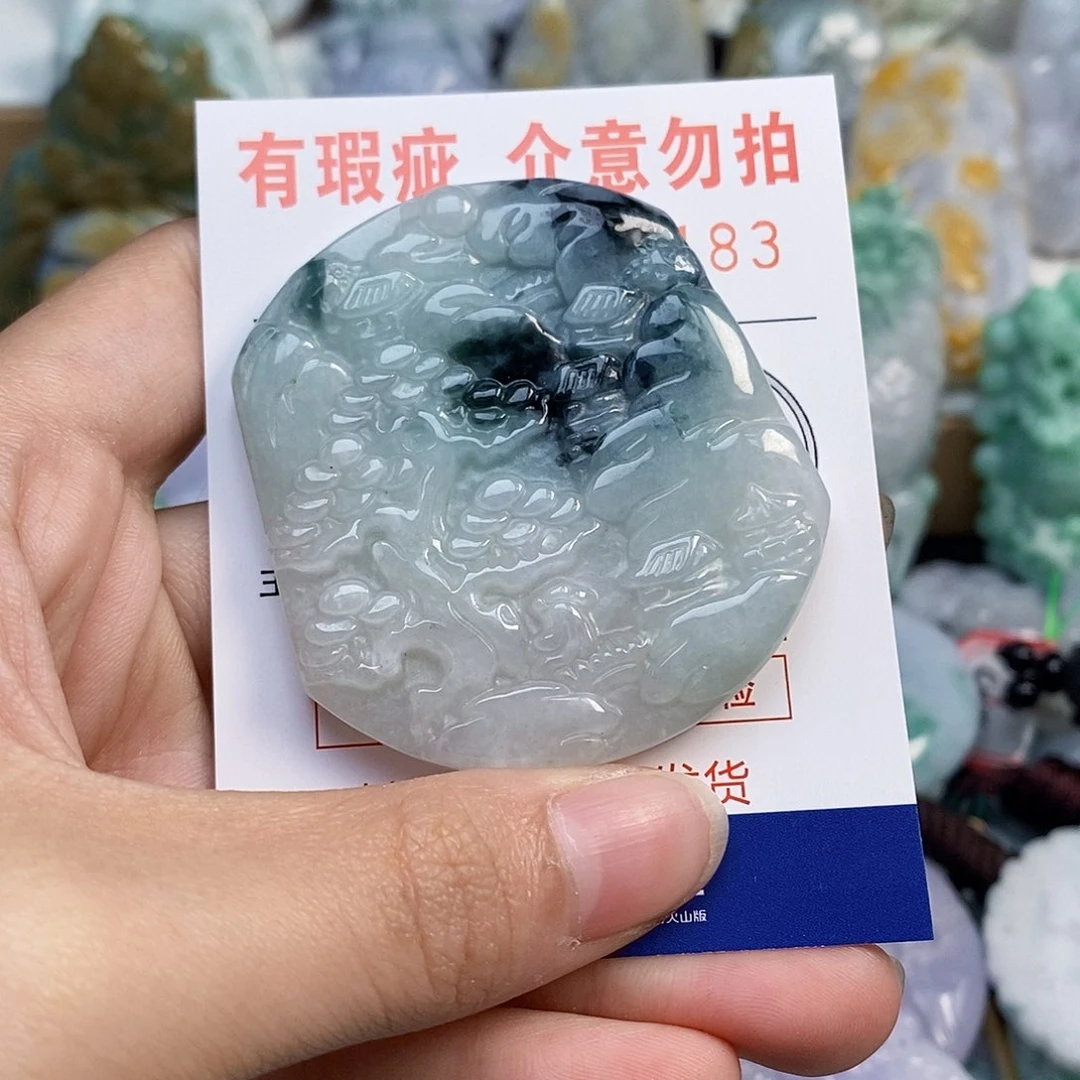 吊坠(不含链)未镶嵌翡翠