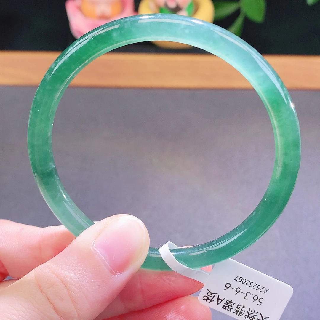 翡翠未镶嵌手镯天然翡翠