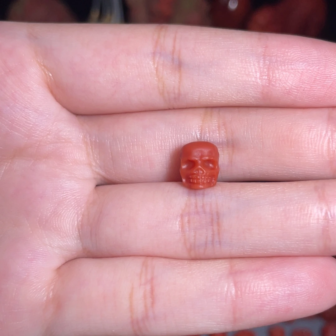 南红玛瑙未镶嵌骷髅头7mm+
