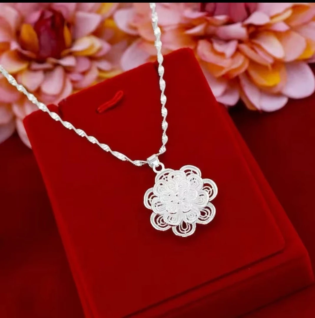 YS-03通体里外一致莼箔奢品时尚吊坠赠链(多样性发其一）