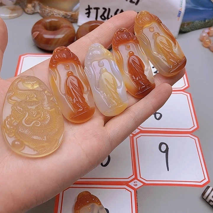 【闪购商品】玛瑙/玉髓未镶嵌珠宝半成品然**物