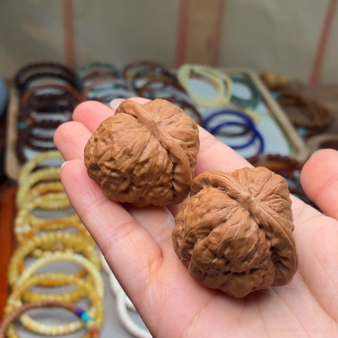 手串文玩核桃蛤蟆头一对