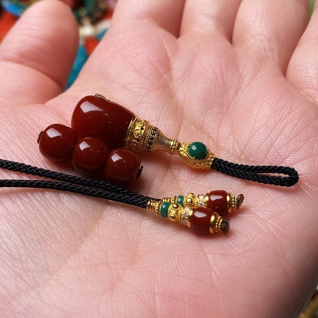 3***珊南红玛瑙18K金镶嵌配饰