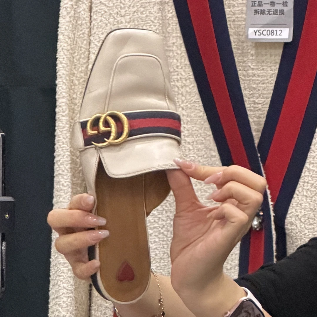 95新 Alexander McQueen/亚历山大·麦昆 古驰拖鞋不退换