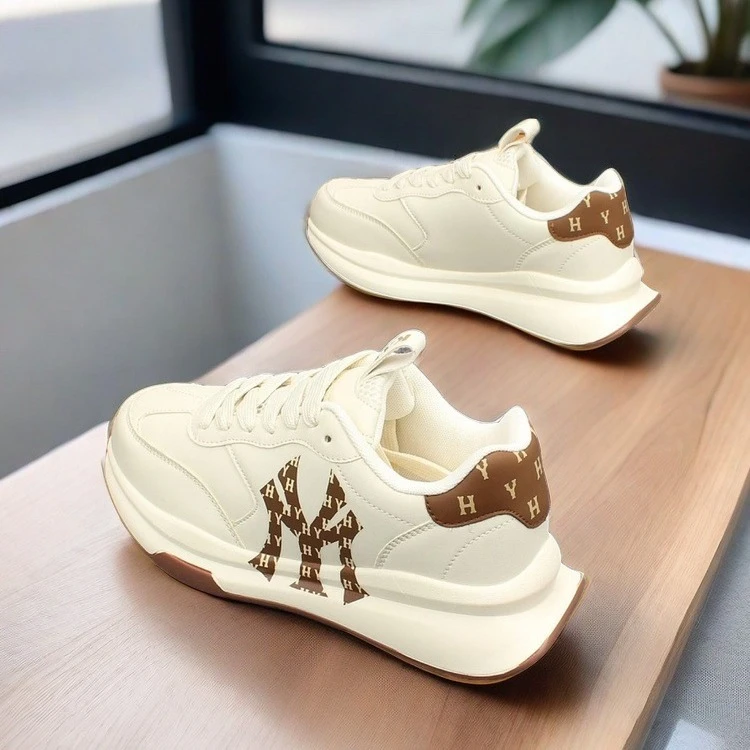 潮牌气垫小白鞋男女时尚百搭轻便学生休闲运动鞋厚底情侣软底板鞋