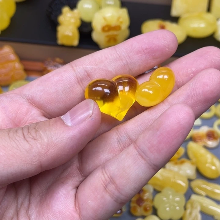 未镶嵌蜜蜡珠宝奇石干****后