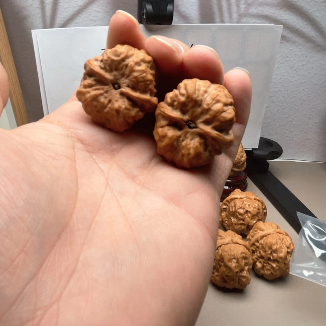 文玩核桃吊坠云*延庆