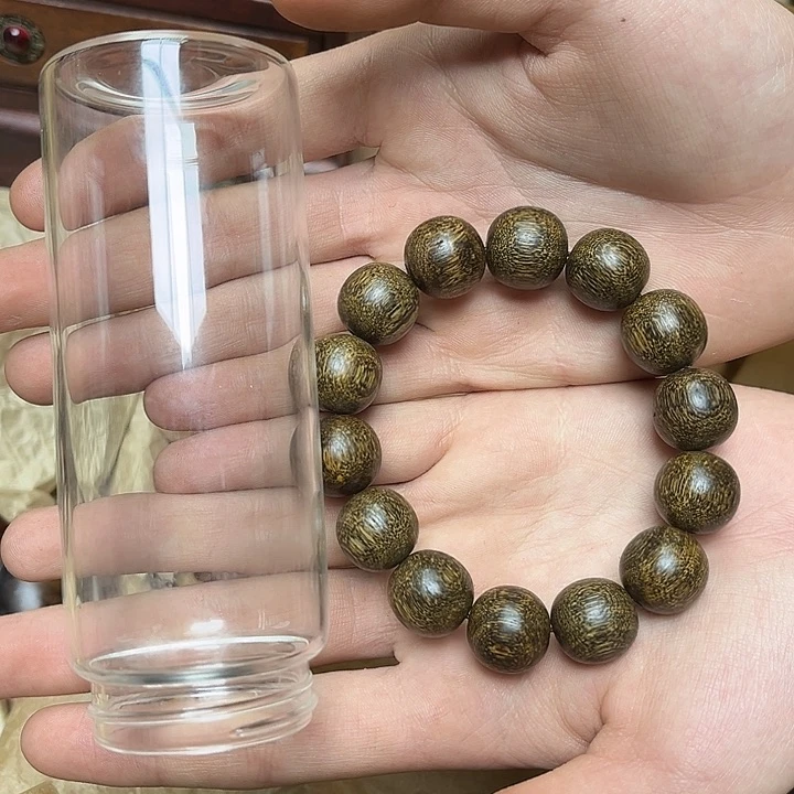 大叶紫檀（黑酸枝木类）