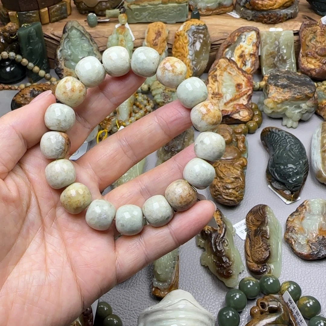 岫岩河磨玉（透闪石质玉）未镶嵌珠宝奇石