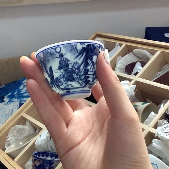 基哥日瓷中古百货