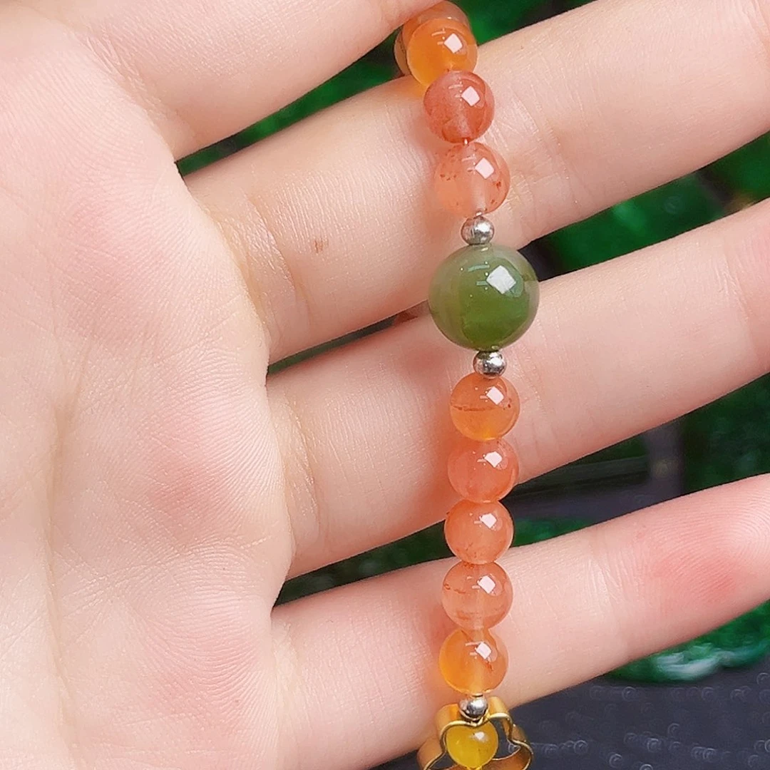 颈饰未镶嵌翡翠多样性
