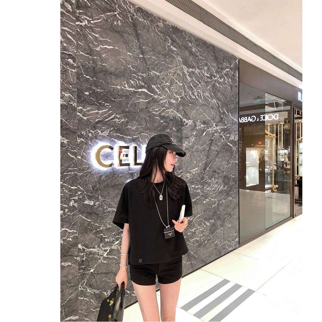 向晚·夏季低腰紧身显瘦休闲黑色裤子+蝙蝠袖短袖T恤