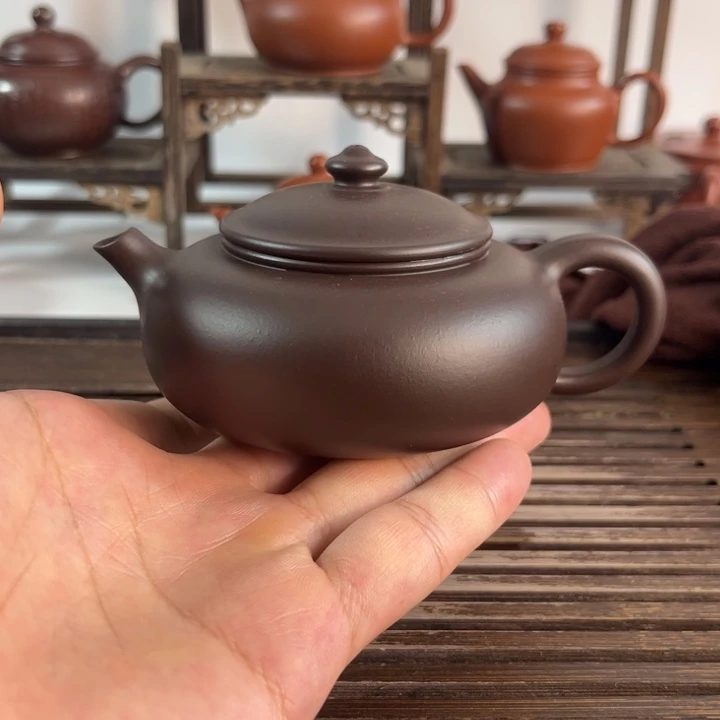 茶壶紫砂原矿紫砂手工制作