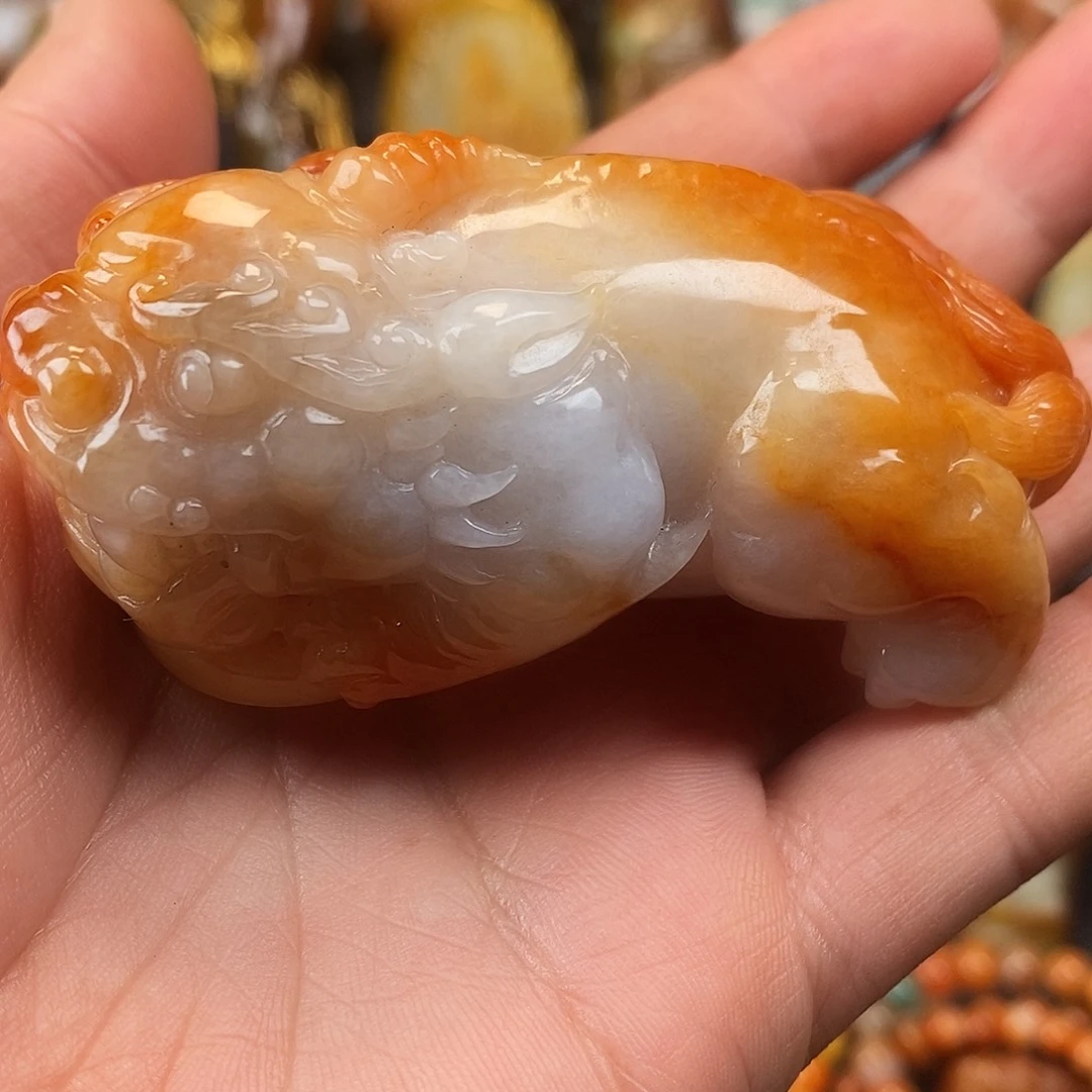 定制翡翠未镶嵌红*