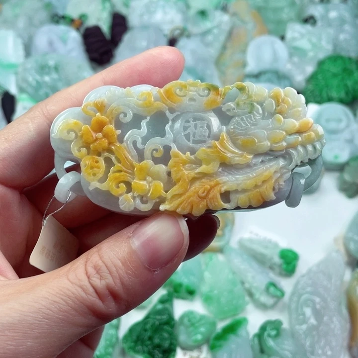 翡翠未镶嵌吊坠(不含链)