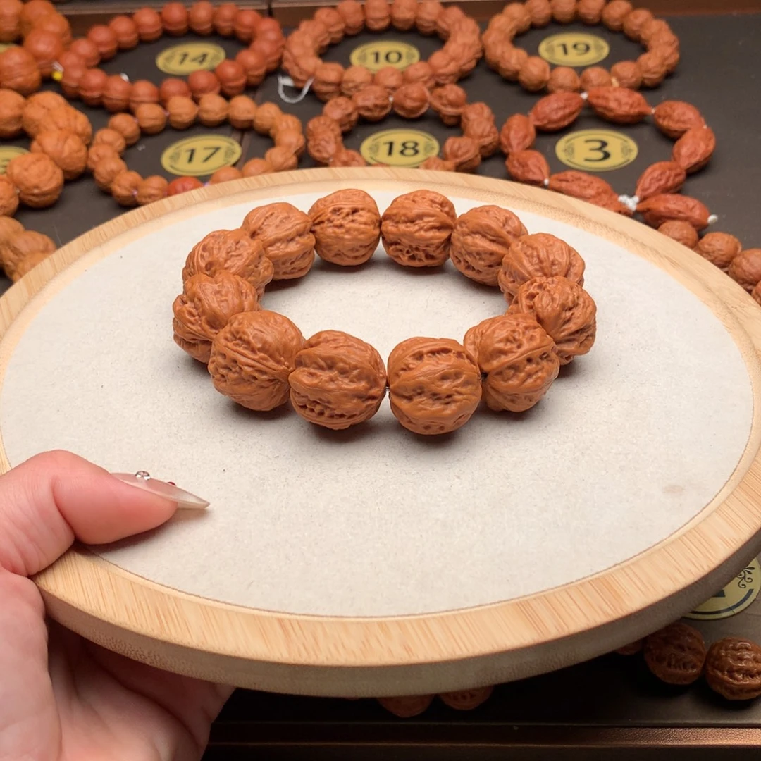 文玩核桃手串粗筋