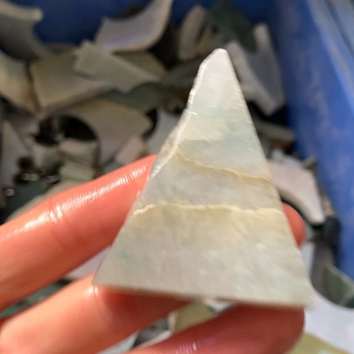 翡翠裸石翡翠边角料