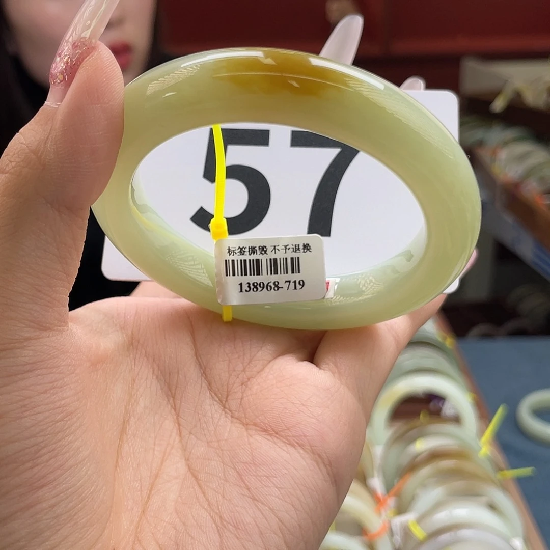 未镶嵌手镯和田玉强推！糖亮！