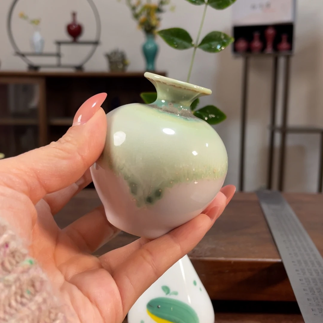 景德镇陶瓷小花瓶