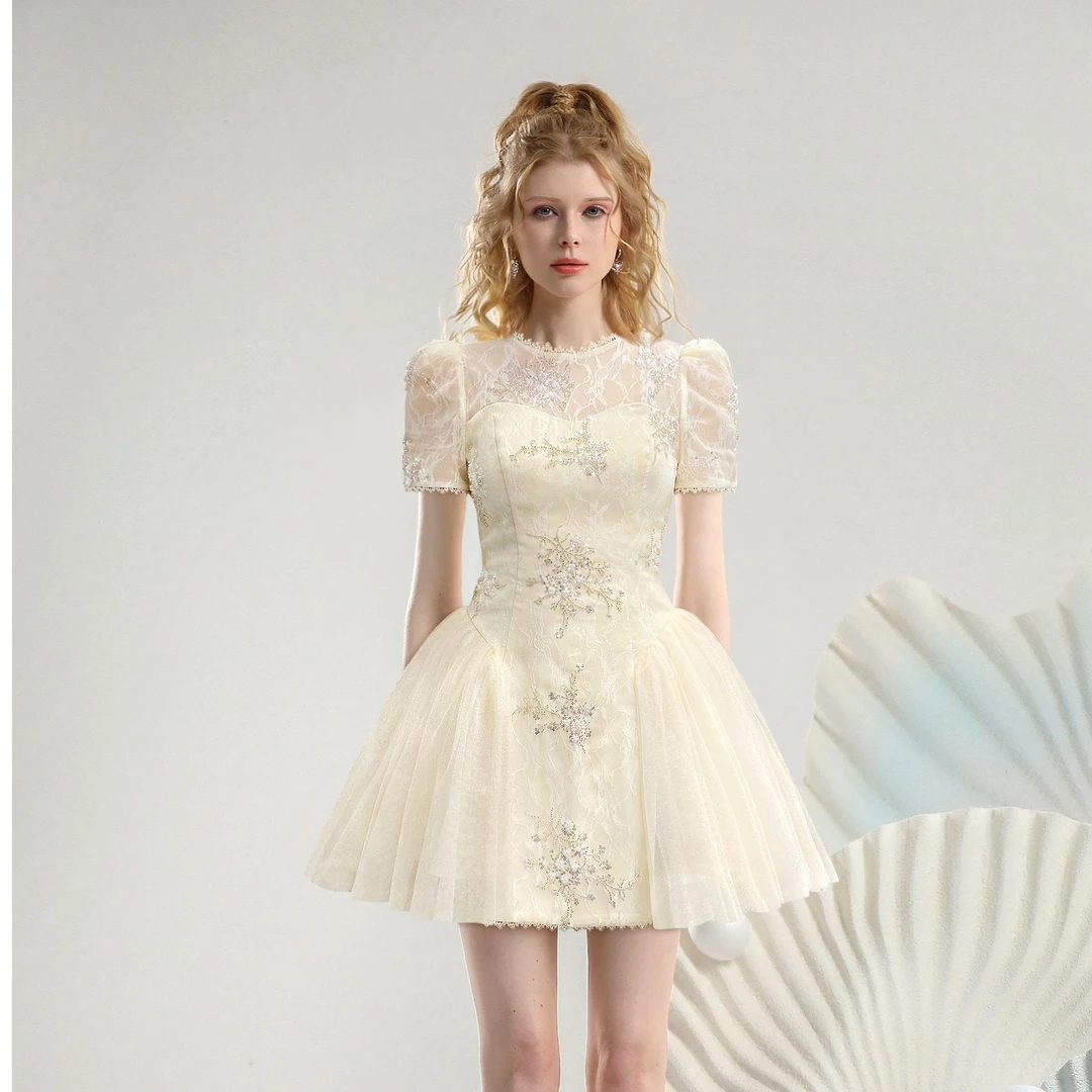 茬客少女风减龄连衣裙2025年夏季新款修身显瘦重工钉珠裙CM710034