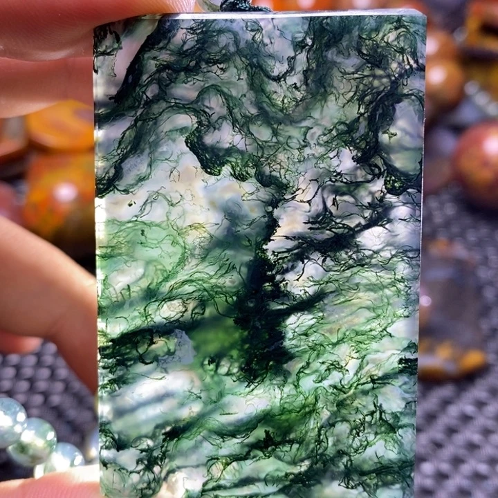 玛瑙/玉髓颈饰未镶嵌王*兴