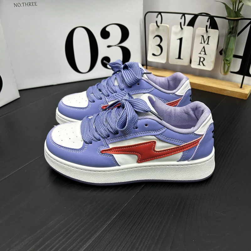 原创潮鞋闪电底面包鞋女ins潮超火厚底百搭高颜值休闲小众滑板鞋