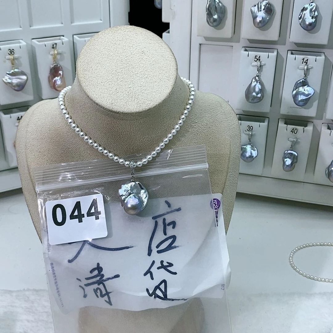 淡水珍珠颈饰合金