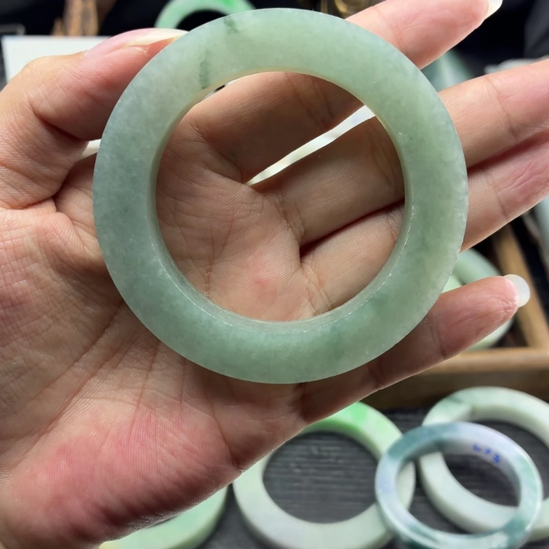 定制翡翠未镶嵌缅甸翡翠A货手镯毛胚定制