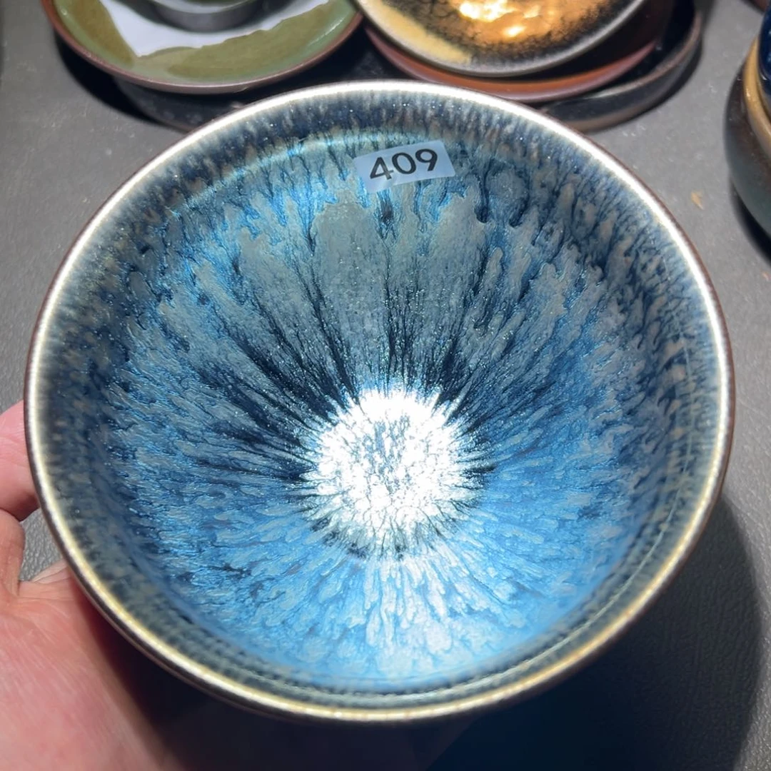 茶盏你就这样把我们之间不一样